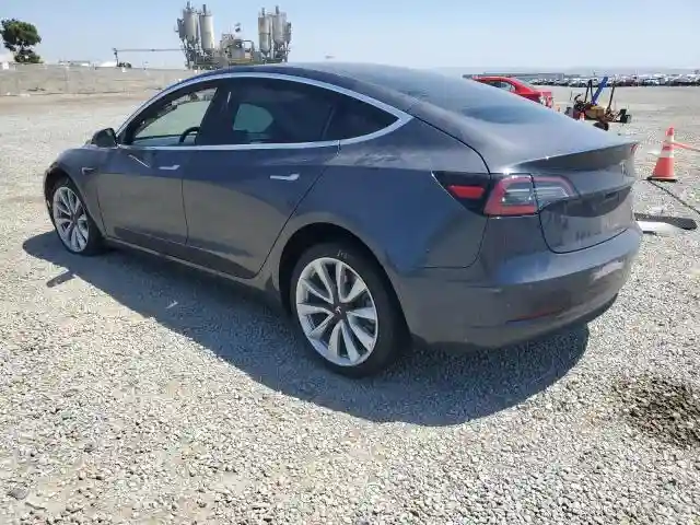 5YJ3E1EB4JF121101 2018 TESLA MODEL 3-1