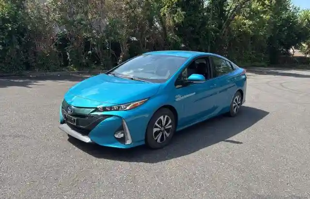 JTDKARFP6K3105819 2019 TOYOTA PRIUS-1