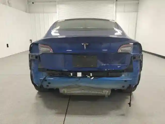 5YJ3E1EAXPF449526 2023 TESLA MODEL 3-5