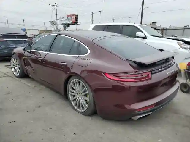 WP0AE2A76JL128093 2018 PORSCHE PANAMERA-1
