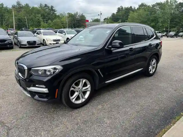 5UXTR9C54KLE18434 2019 BMW X3-1