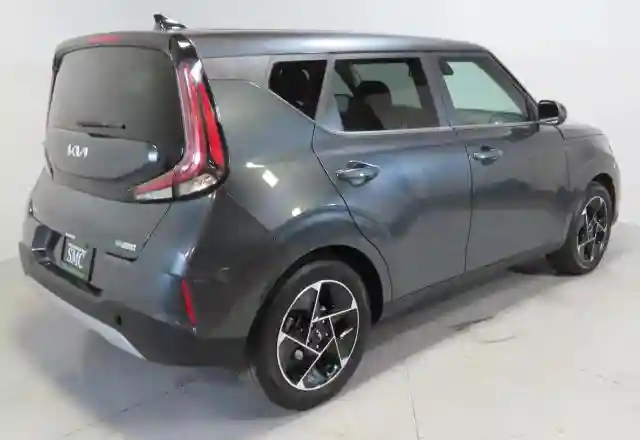 KNDJ33AU4P7203134 2023 KIA SOUL-2