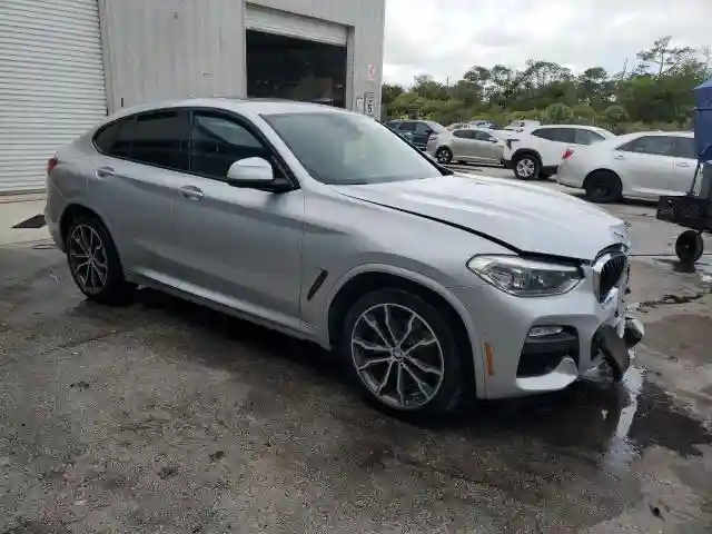 5UXUJ3C55KLA58728 2019 BMW X4-3