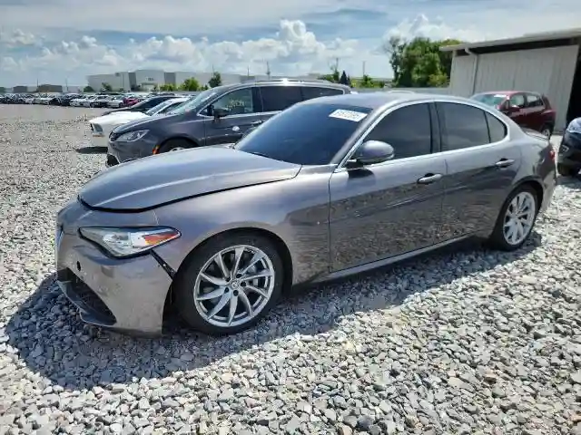 ZARFAEBN6H7556190 2017 ALFA ROMEO GIULIA-0