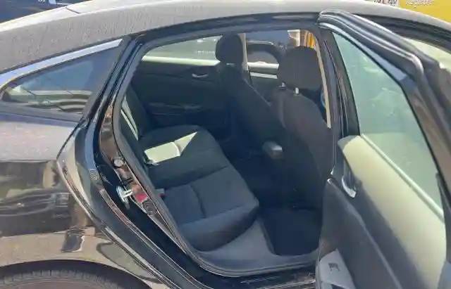 2HGFC2F67KH544374 2019 HONDA CIVIC-5