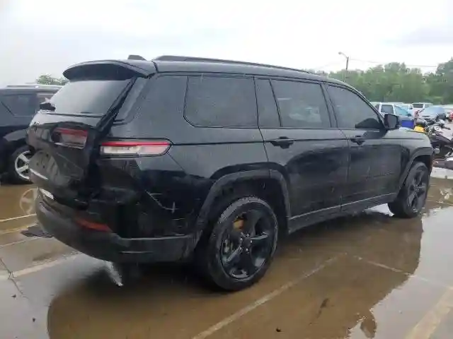 1C4RJKAG9P8829088 2023 JEEP GRAND CHEROKEE-2