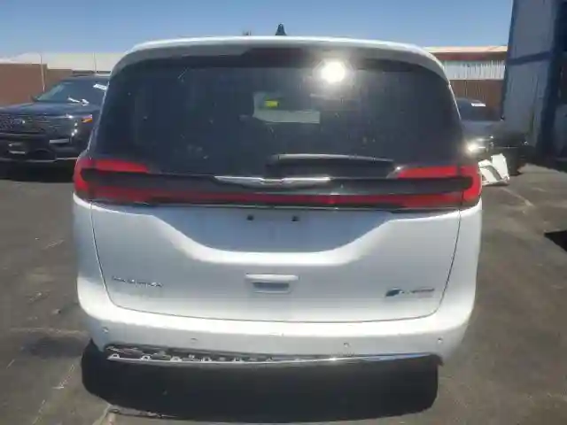 2C4RC1S71RR156596 2024 CHRYSLER PACIFICA-5