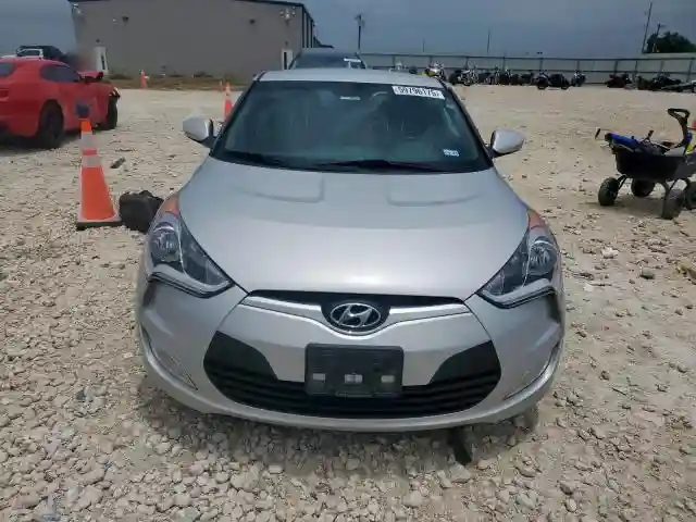 KMHTC6AD7HU311563 2017 HYUNDAI VELOSTER-4