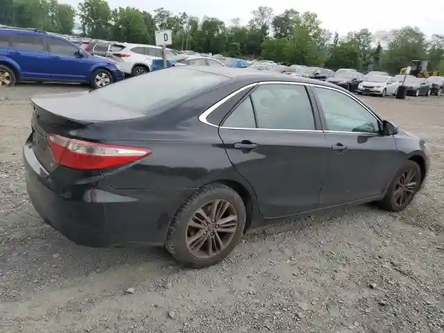 4T1BF1FK9HU771661 2017 TOYOTA CAMRY-2