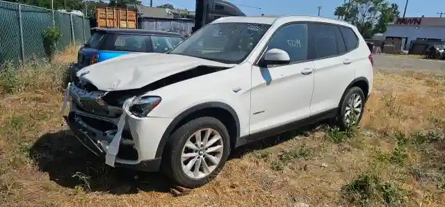 5UXWX9C56H0T03957 2017 BMW X3-1