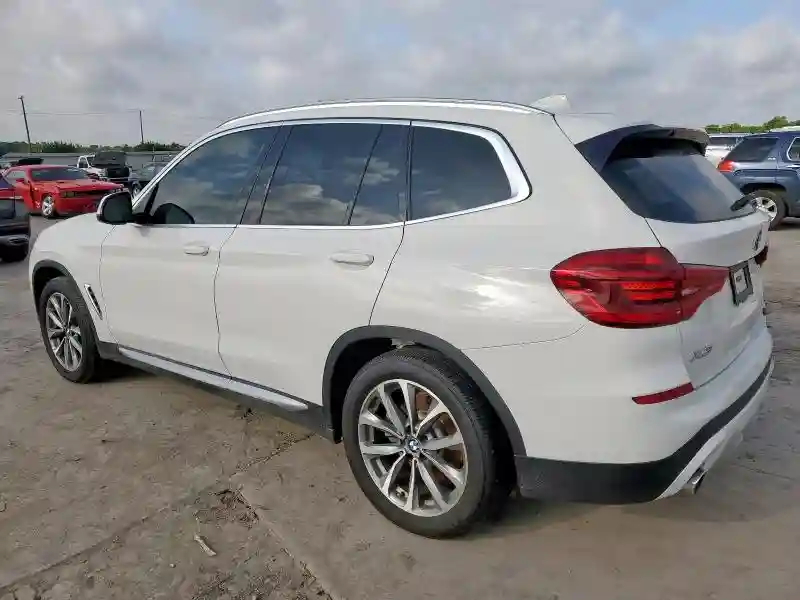 5UXTR7C50KLE94138 2019 BMW X3-1