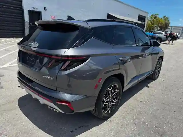 KM8JFCD12RU157490 2024 HYUNDAI TUCSON-3