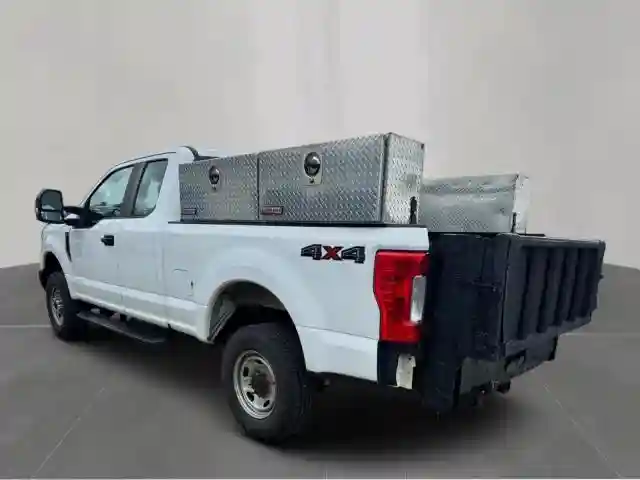 1FT7X2B62HEC57974 2017 FORD F250-2