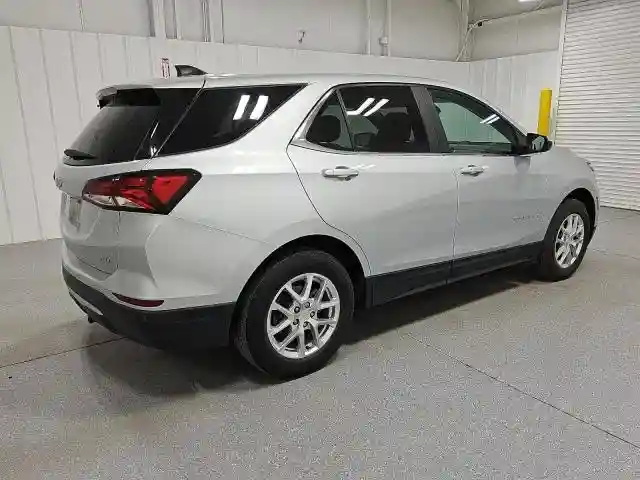 3GNAXTEV1NL134197 2022 CHEVROLET EQUINOX-2