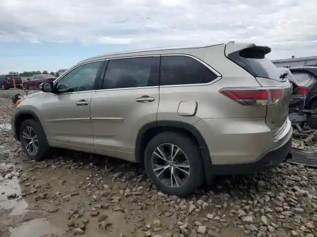 5TDJKRFH4GS226632 2016 TOYOTA HIGHLANDER-1