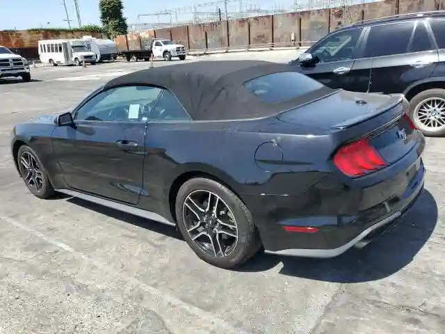 1FATP8UH2J5133487 2018 FORD ALL MODELS-1
