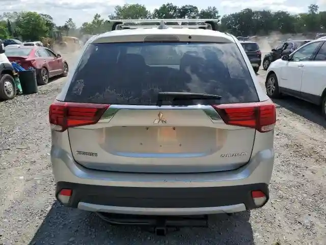JA4AZ3A30JJ004608 2018 MITSUBISHI OUTLANDER-5