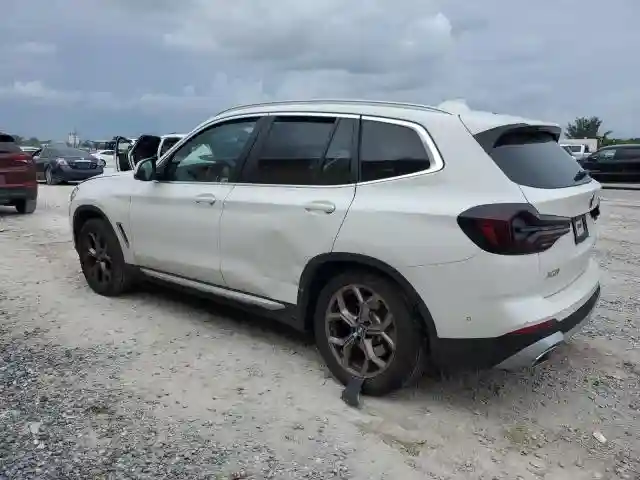5UX53DP09R9T66234 2024 BMW X3-1