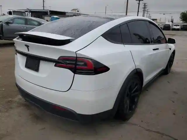 7SAXCBE53PF380665 2023 TESLA MODEL X-2