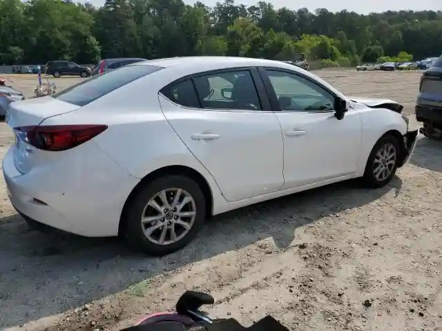 3MZBN1U71JM212747 2018 MAZDA 3-2