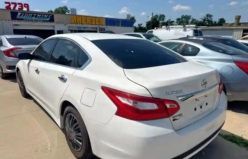 1N4AL3AP5GN365091 2016 NISSAN ALTIMA-2