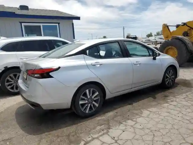 3N1CN8EV0ML843015 2021 NISSAN VERSA-2