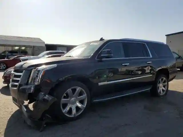 1GYS3HKJ0JR102104 2018 CADILLAC ESCALADE-0