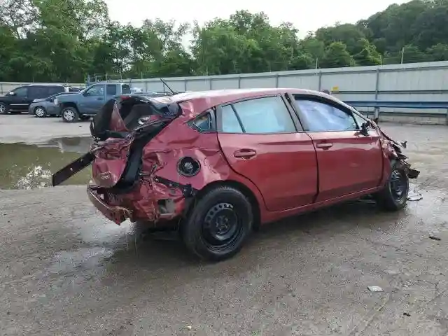 4S3GTAA65H1738882 2017 SUBARU IMPREZA-2