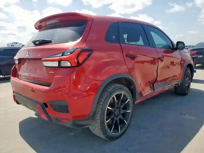 JA4APUAU6MU014258 2021 MITSUBISHI OUTLANDER-2