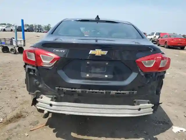 1G1BC5SM0J7226974 2018 CHEVROLET CRUZE-5