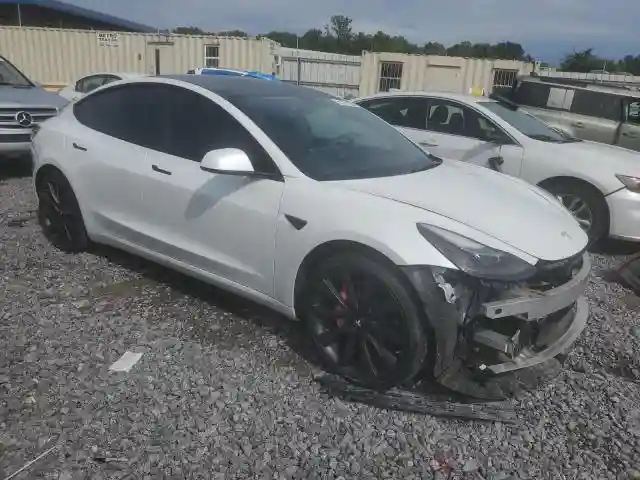 5YJ3E1EB1NF194688 2022 TESLA MODEL 3-3