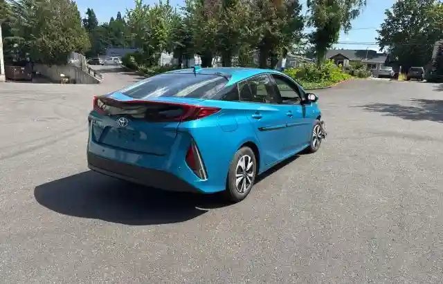 JTDKARFP6K3105819 2019 TOYOTA PRIUS-3