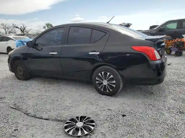 3N1CN7AP1JL809016 2018 NISSAN VERSA-1