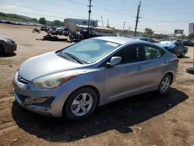 5NPDH4AE7FH622957 2015 HYUNDAI ELANTRA-0