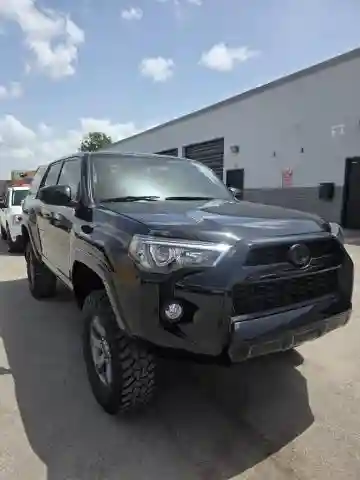 JTEBU5JR4J5577833 2018 TOYOTA 4RUNNER-0