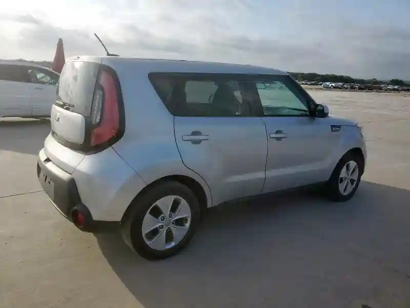KNDJN2A23G7853432 2016 KIA SOUL-2