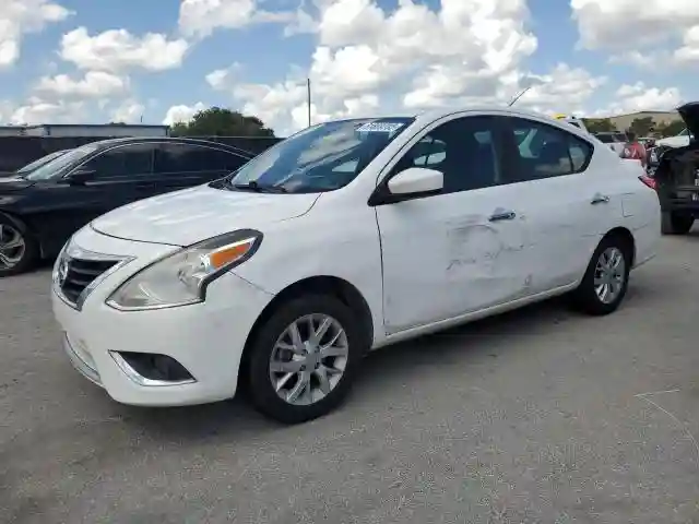 3N1CN7APXJL846128 2018 NISSAN VERSA-0