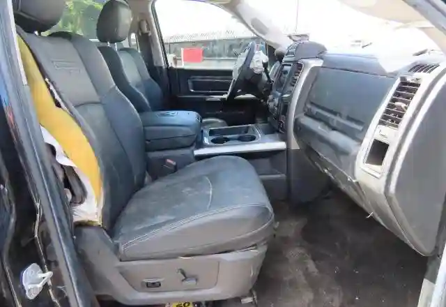 3C6UR5FL1JG156901 2018 RAM 2500-4