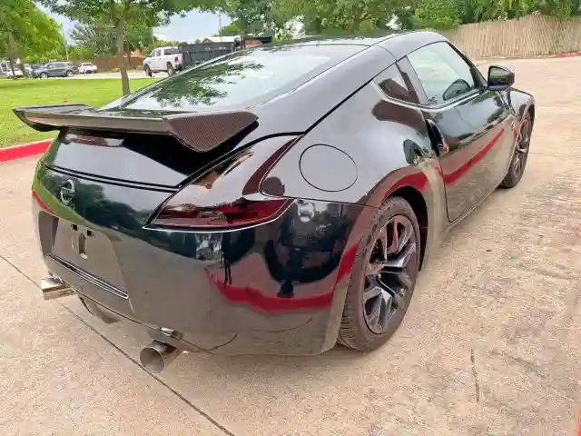 JN1AZ4EH0KM422347 2019 NISSAN 370Z-3