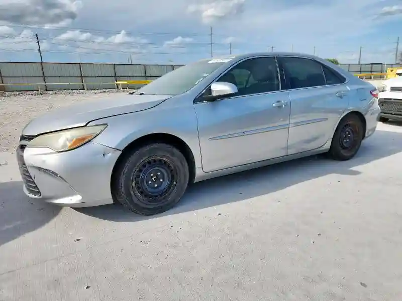 4T4BF1FK2FR483645 2015 TOYOTA CAMRY-0