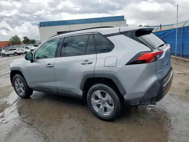 4T3LWRFV8SU183049 2025 TOYOTA RAV4-1