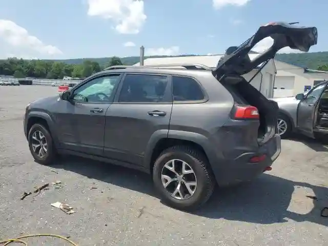 1C4PJMBS2HW524373 2017 JEEP CHEROKEE-1