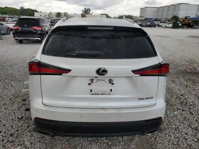 JTJYARBZ6J2097515 2018 LEXUS NX-5