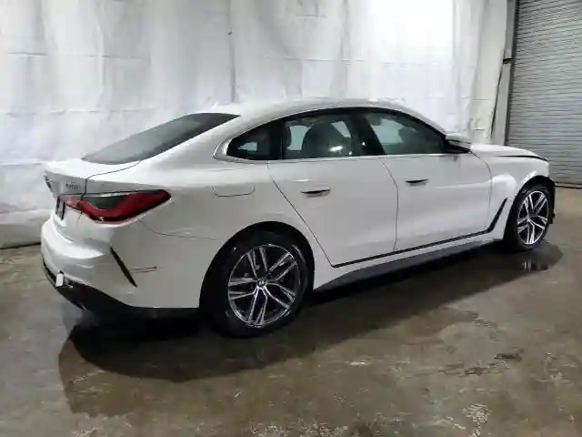 WBA33FB09SFU72747 2025 BMW 4 SERIES-2