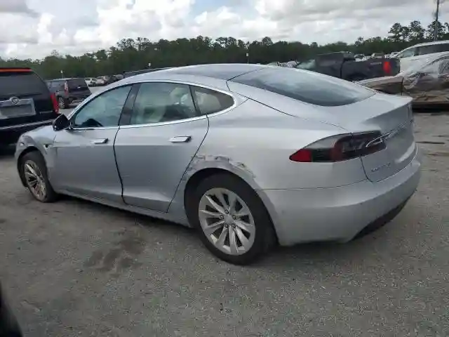 5YJSA1E2XJF254775 2018 TESLA MODEL S-1