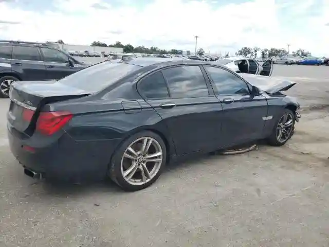 WBAYA6C59FGK16422 2015 BMW 7 SERIES-2