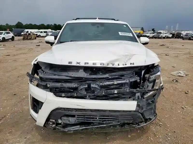 1FMJU2A8XPEA45741 2023 FORD EXPEDITION-4