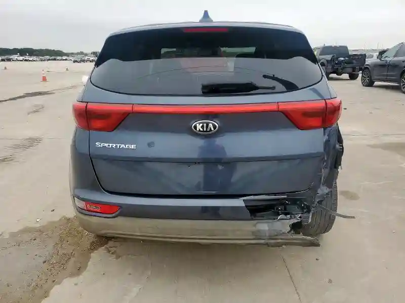 KNDPMCAC5J7339665 2018 KIA SPORTAGE-5