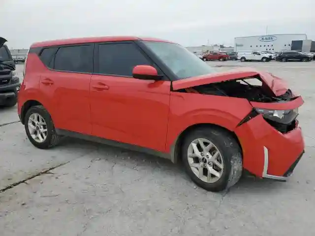 KNDJ23AU4P7204786 2023 KIA SOUL-3