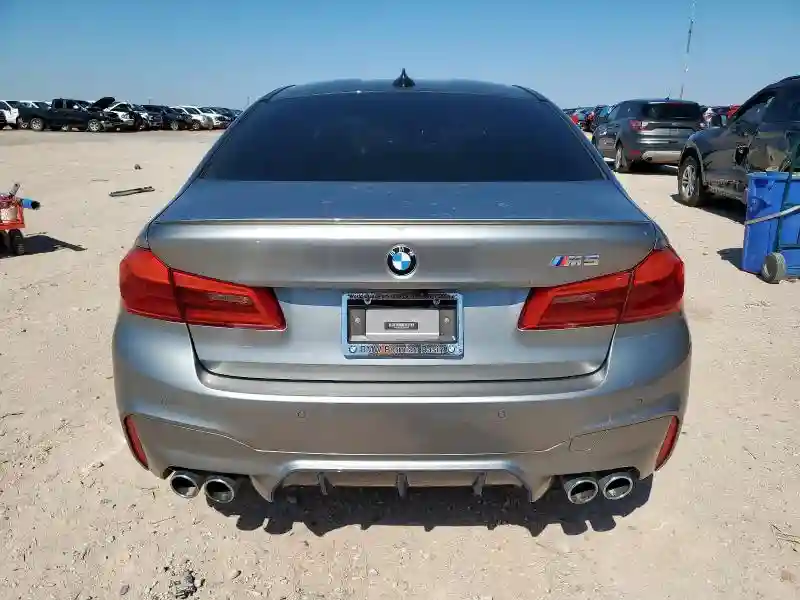 WBSJF0C55JB282449 2018 BMW M5-5